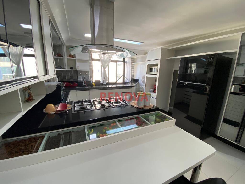 Apartamento, 5 quartos, 38000 m² - Foto 22