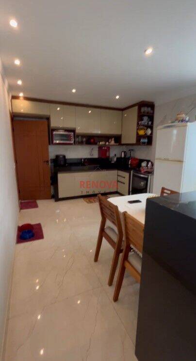 Casa, 4 quartos, 30000 m² - Foto 1