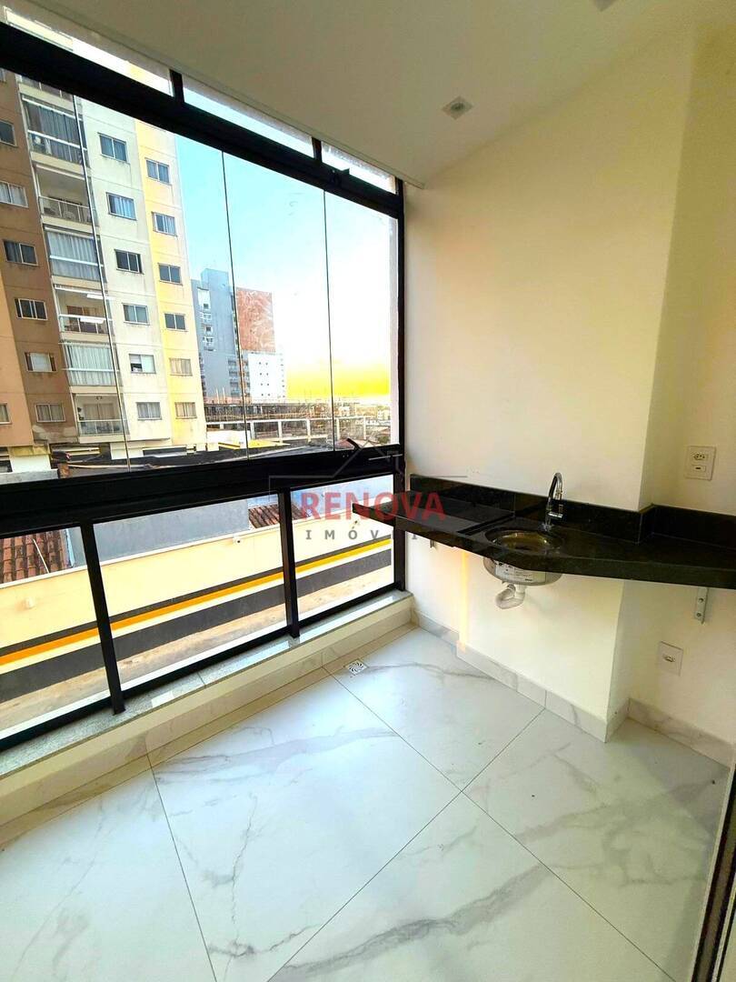 Apartamento, 2 quartos, 6000 m² - Foto 1