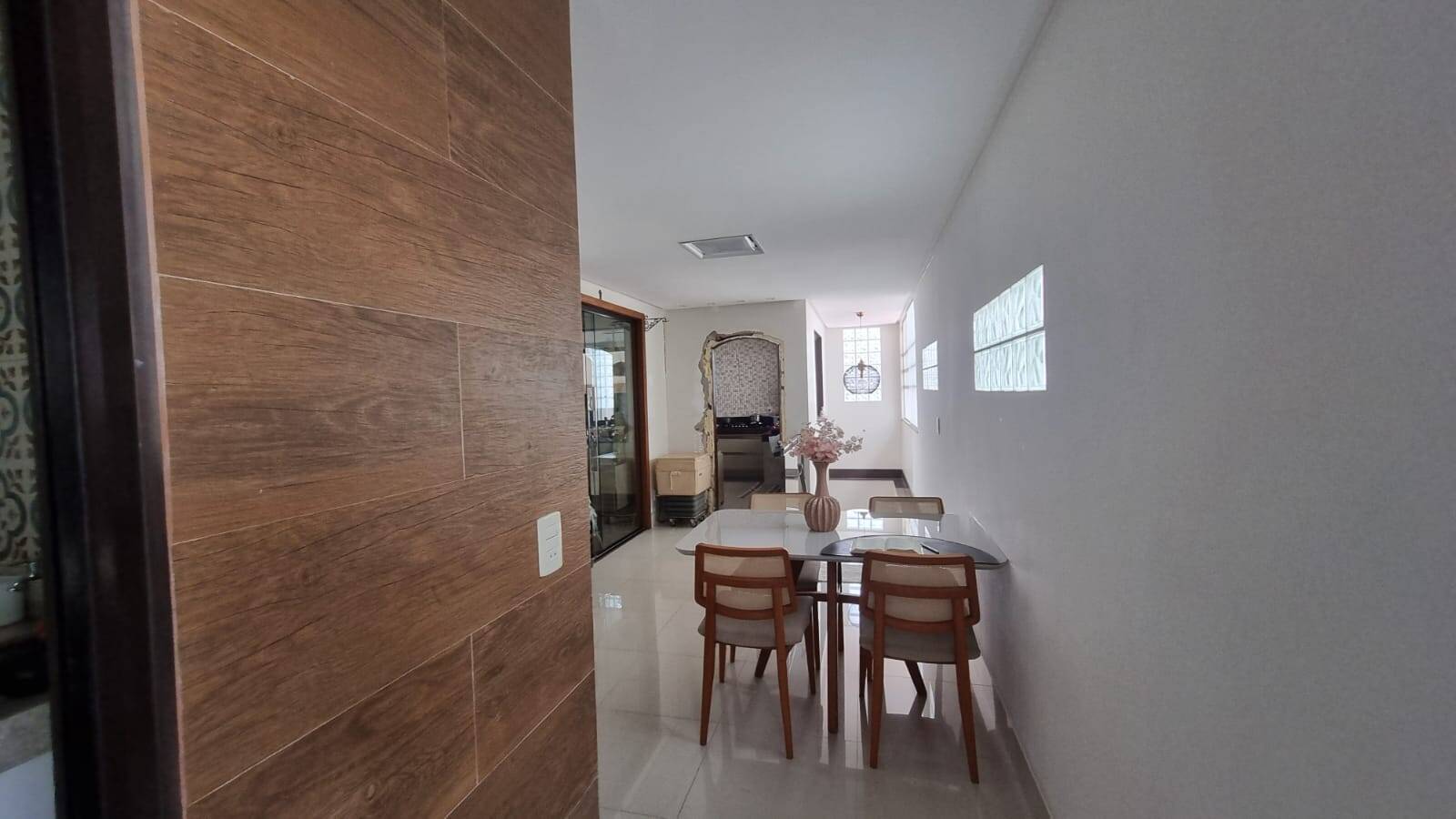 Casa, 3 quartos, 260 m² - Foto 3
