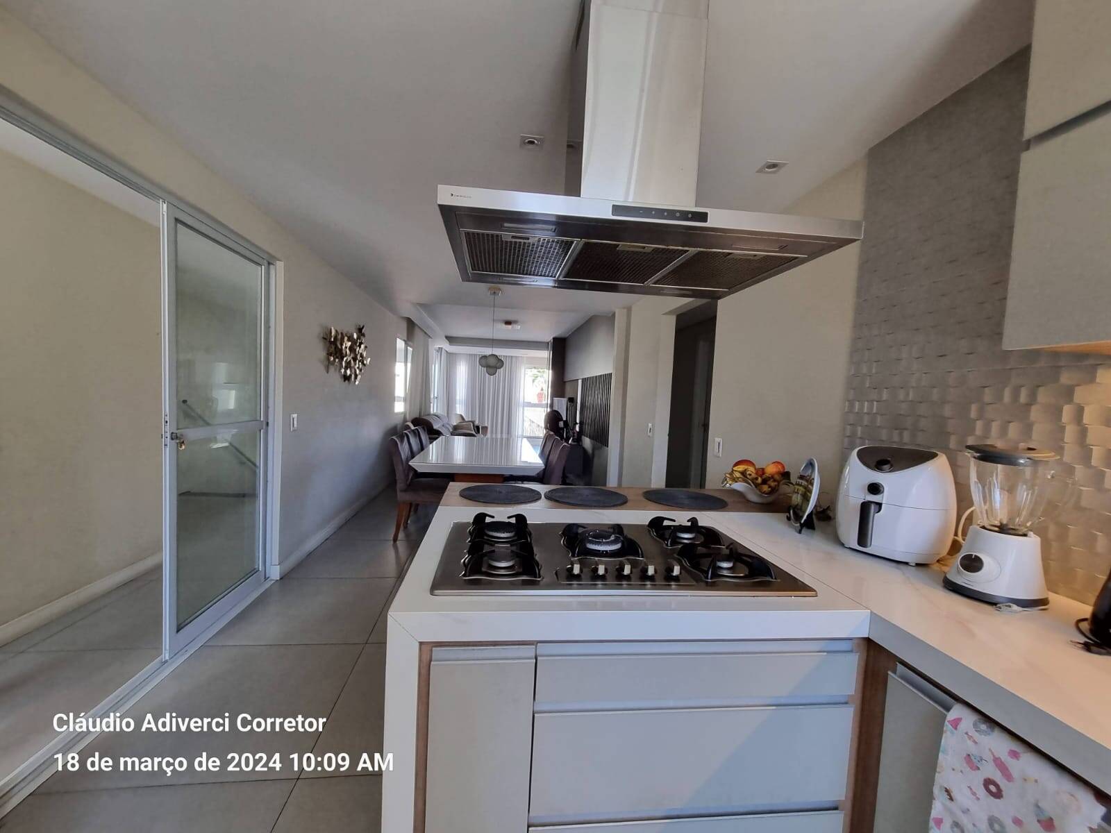 Casa, 4 quartos, 330 m² - Foto 7