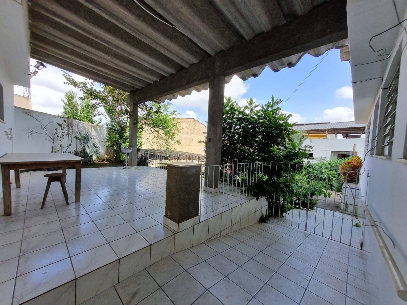 Casa, 5 quartos, 1190 m² - Foto 4