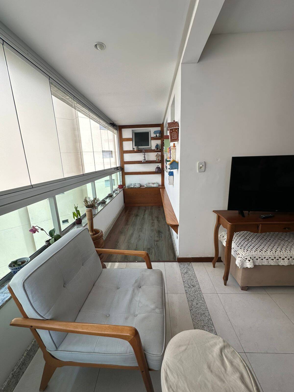Apartamento, 3 quartos, 212 m² - Foto 2