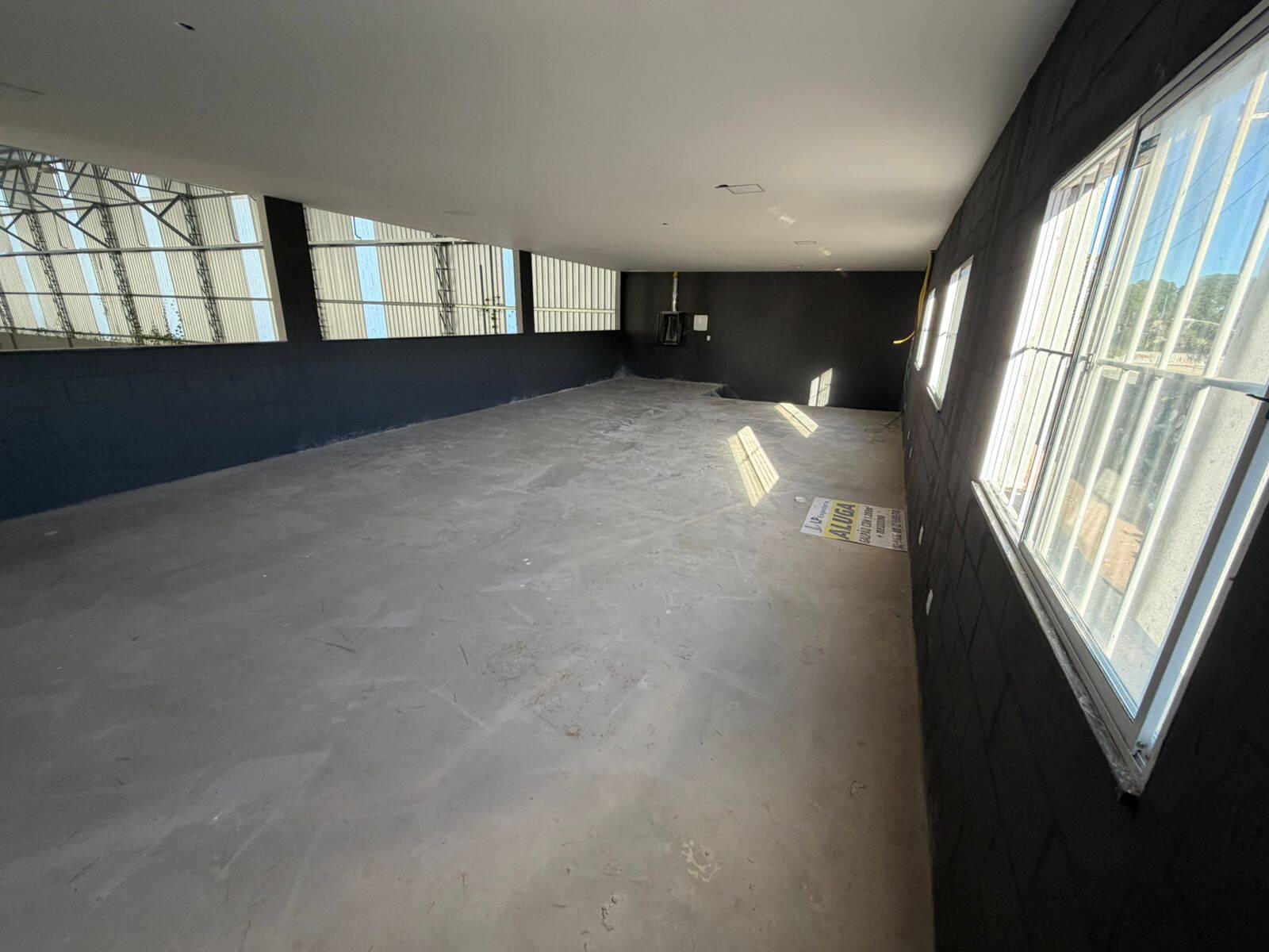 Sala-Conjunto, 1200 m² - Foto 2