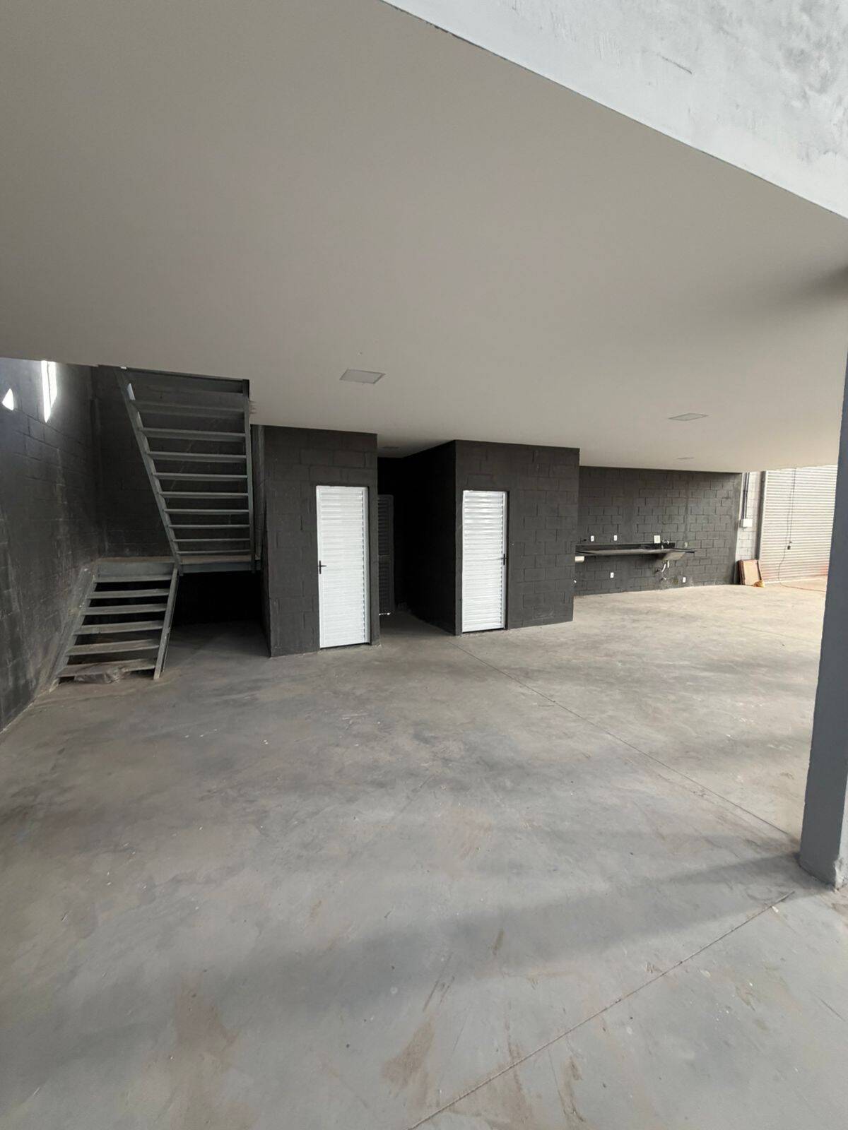 Sala-Conjunto, 1200 m² - Foto 8