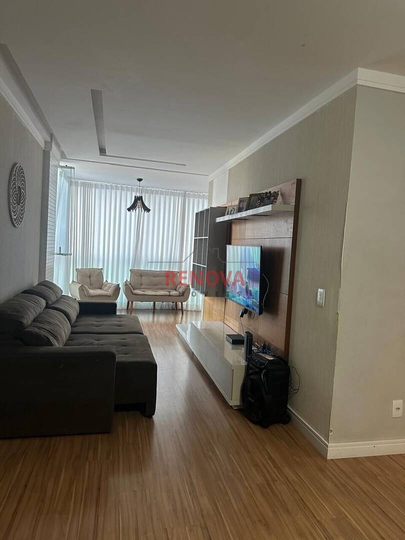 Apartamento, 3 quartos, 10700 m² - Foto 2