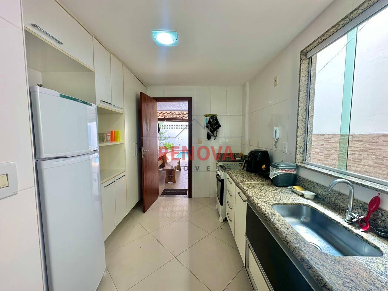Sobrado, 3 quartos, 20000 m² - Foto 15