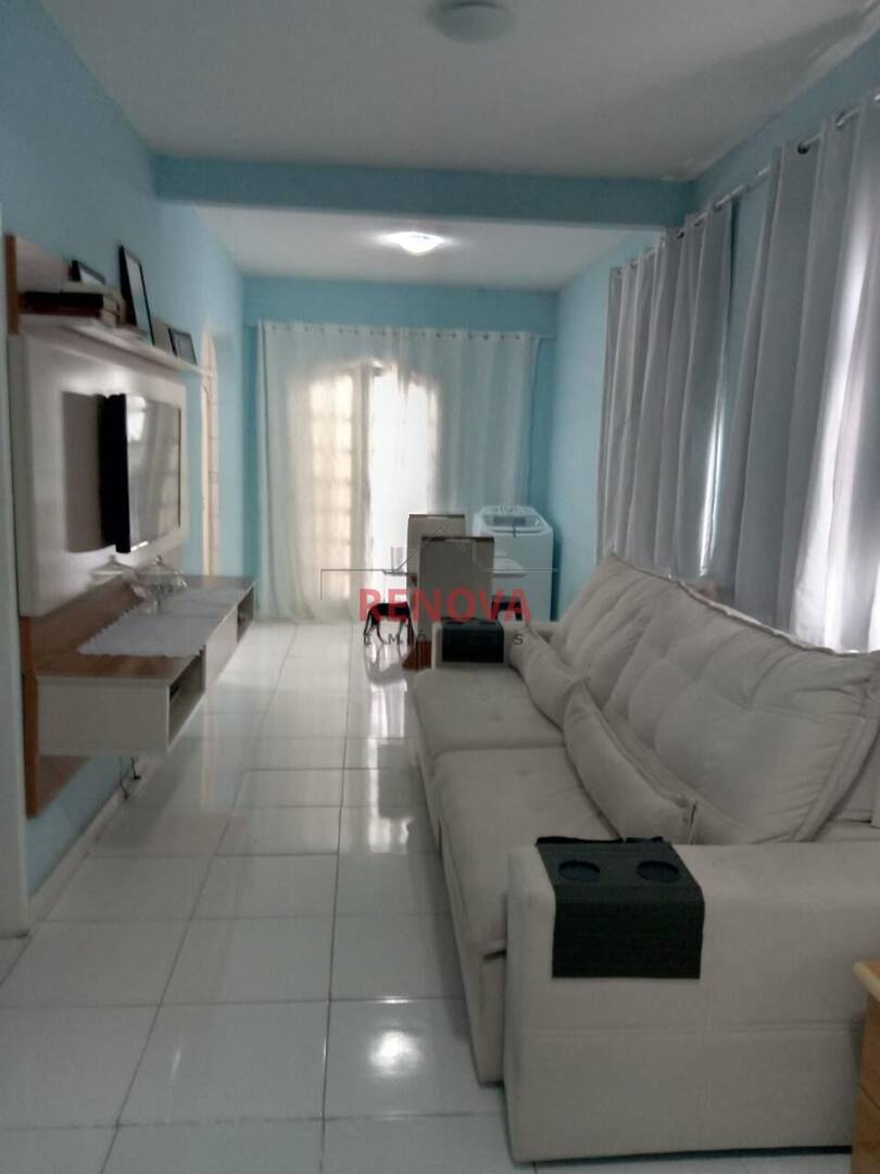 Sobrado, 2 quartos, 6000 m² - Foto 1
