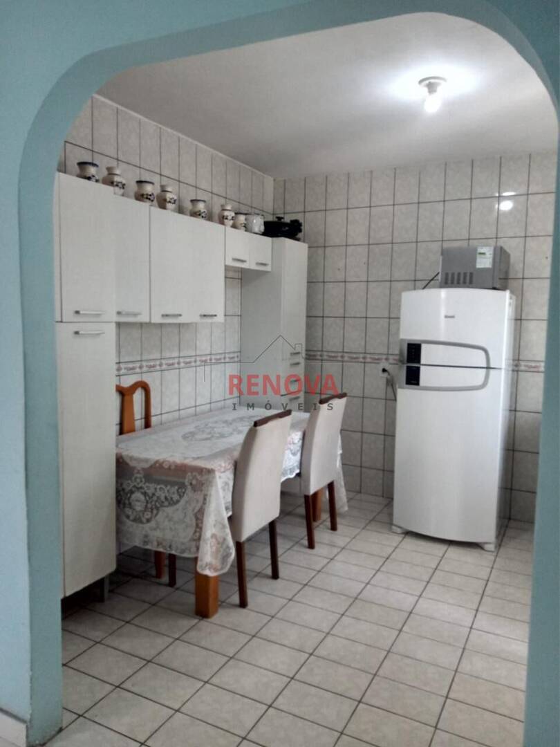 Sobrado, 2 quartos, 6000 m² - Foto 3