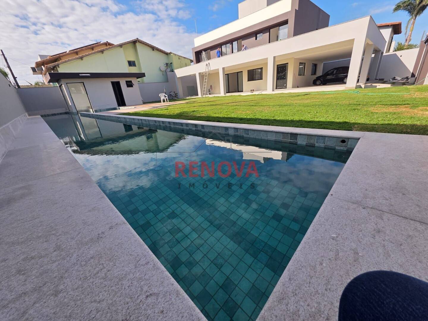 Casa, 6 quartos, 576 m² - Foto 1