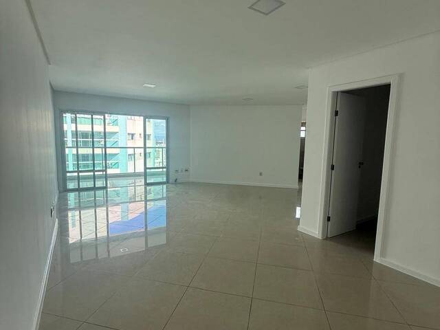 Locação em Praia de Itaparica - Vila Velha