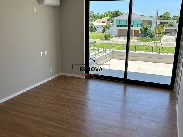 Casa para Venda em Serra - 5