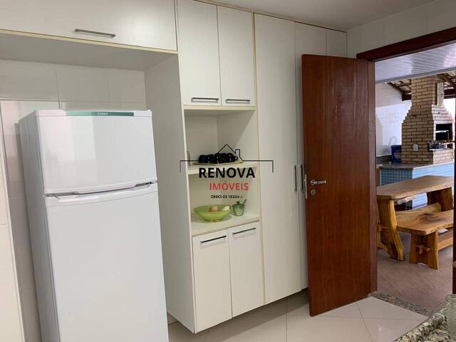 Sobrado para Venda em Guarapari - 3
