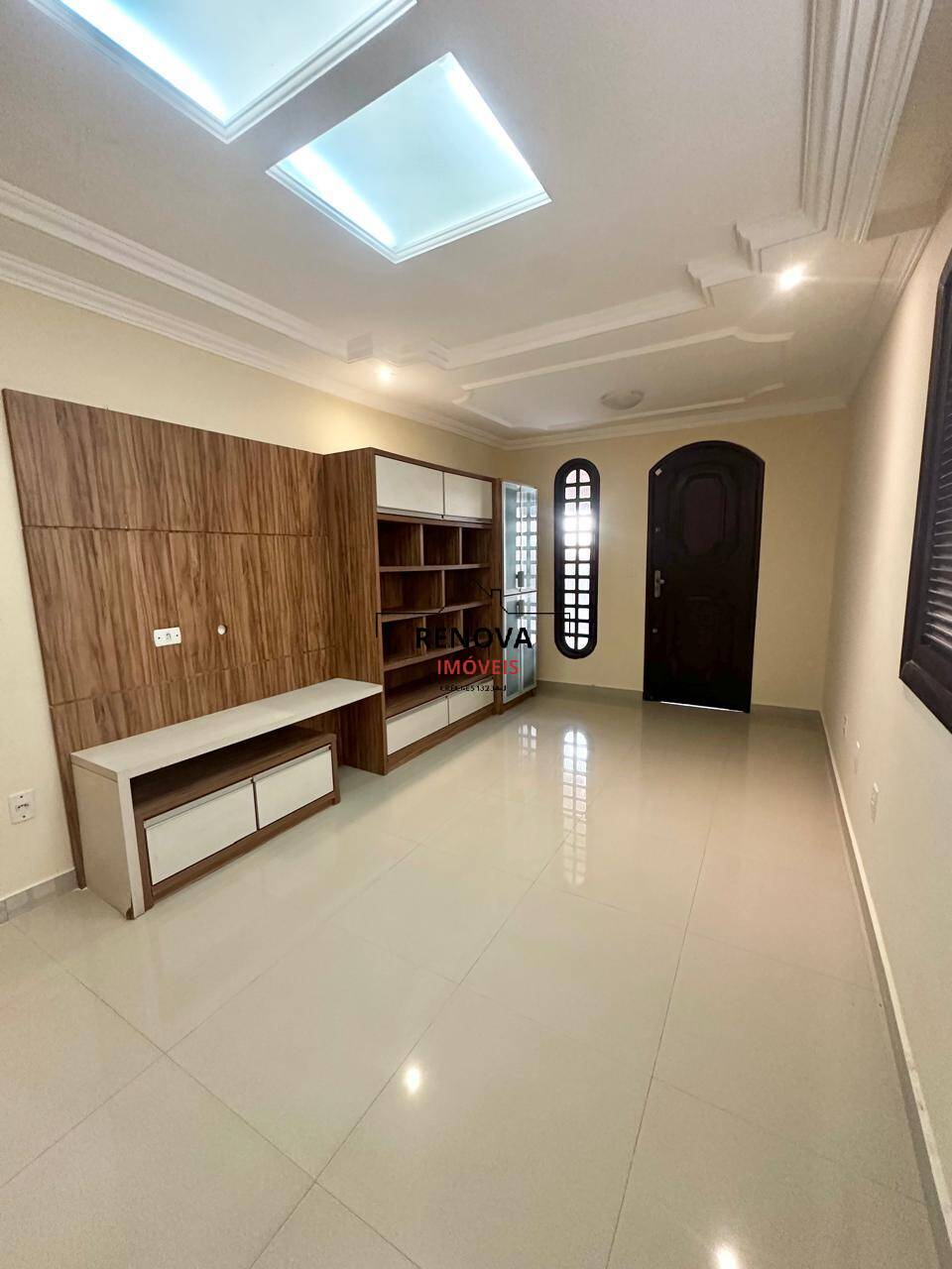 Casa, 4 quartos, 350 m² - Foto 2